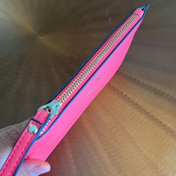 Kate spade ♠️ wristle pink color good condition - Picture 6 of 7